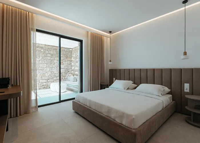 Splendid Mykonos Waterfront * Platis Gialos