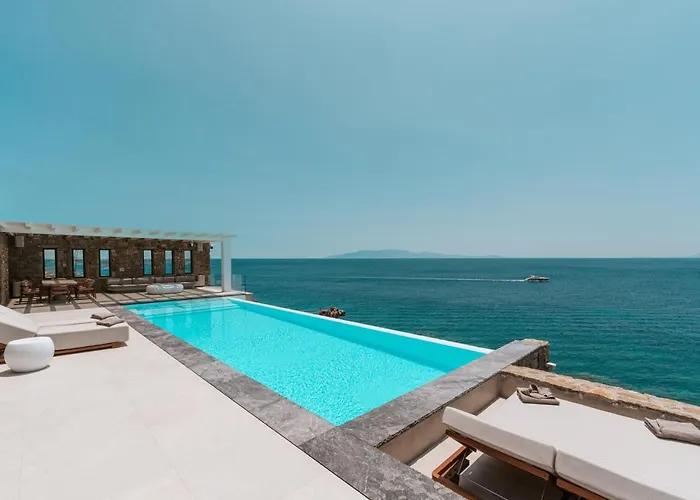 Splendid Mykonos Waterfront *