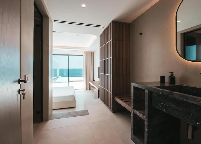 Splendid Mykonos Waterfront Villa Platis Gialos