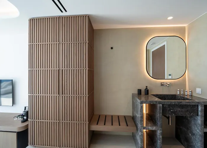 Splendid Mykonos Waterfront Villa