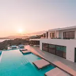 Splendid Mykonos Waterfront