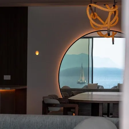 Splendid Mykonos Waterfront Villa *