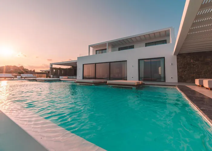 Splendid Mykonos Waterfront