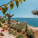 Splendid Mykonos Waterfront * פלאטיס יאלוס
