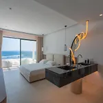 וילה Splendid Mykonos Waterfront *
