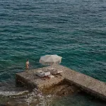 Splendid Mykonos Waterfront וילה פלאטיס יאלוס