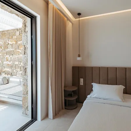 Splendid Mykonos Waterfront Πλατύς Γιαλός