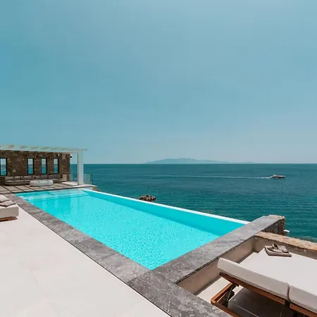 Splendid Mykonos Waterfront *