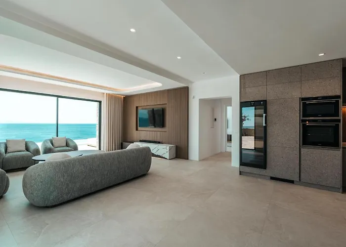 Splendid Mykonos Waterfront